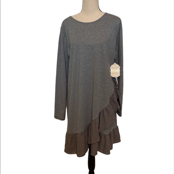 Altar’d State | long sleeve striped ruffled dress Sz L - Picture 2 of 10